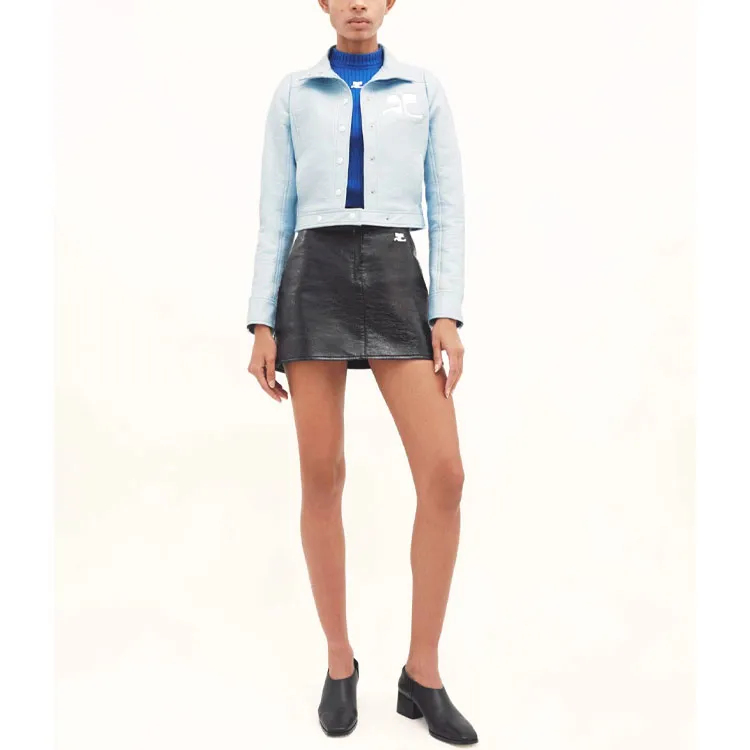 COURREGES Reedition Top-4