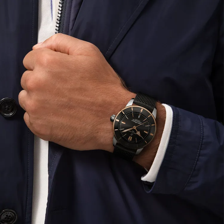 Breitling Men Super Ocean Collection Watch-4