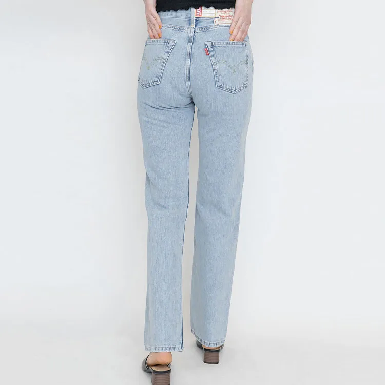 Levis Jeans Women's Light Blue-3