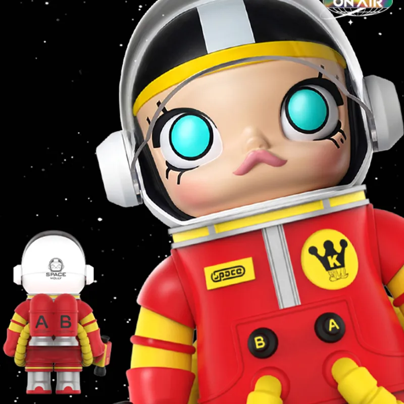 POP MART Mega Collection Space Molly Space 'T' 400%-5