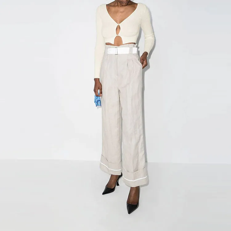 Jacquemus FW21 Sweater Women's White-1