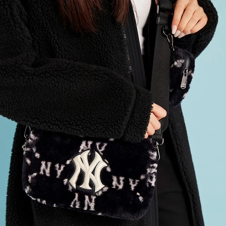 MLB Plush Combo Bag Camera Bag Shoulder Bag Crossbody Bag Regular Unisex Black-7