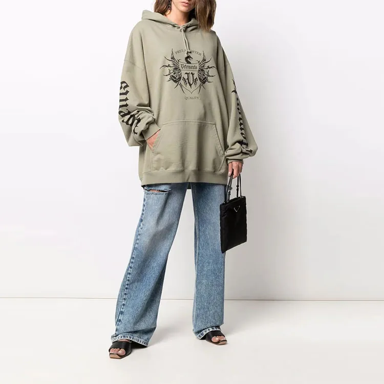 Vetements Black Label Logo Hoodie-3