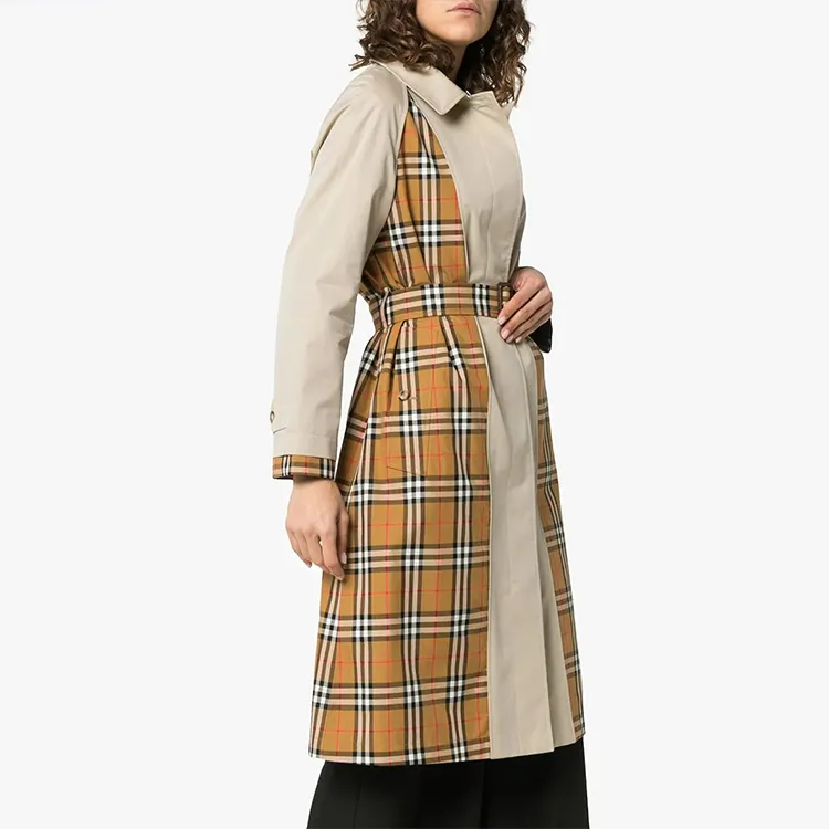 Burberry Coats Women's Beige-3