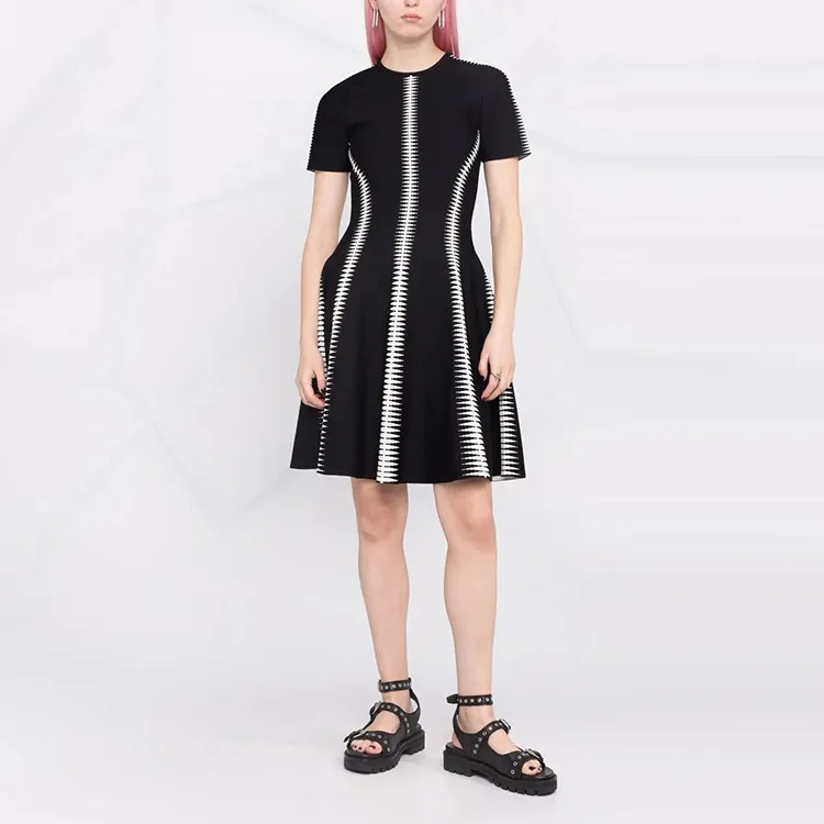 Alexander McQueen Short Sleeved Dresses Women's Black-1