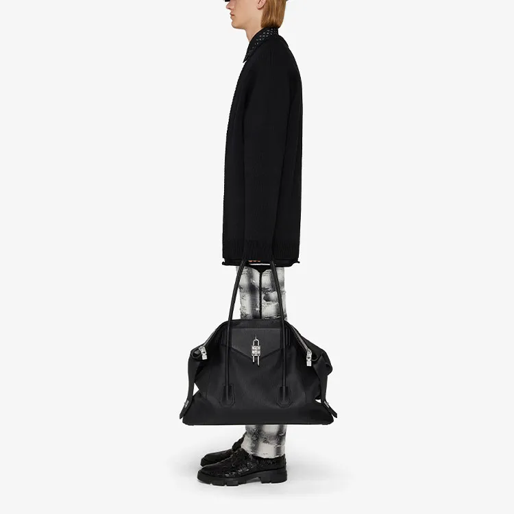Givenchy SS22 Men Cardigan In Wool With Padlock Closing-4