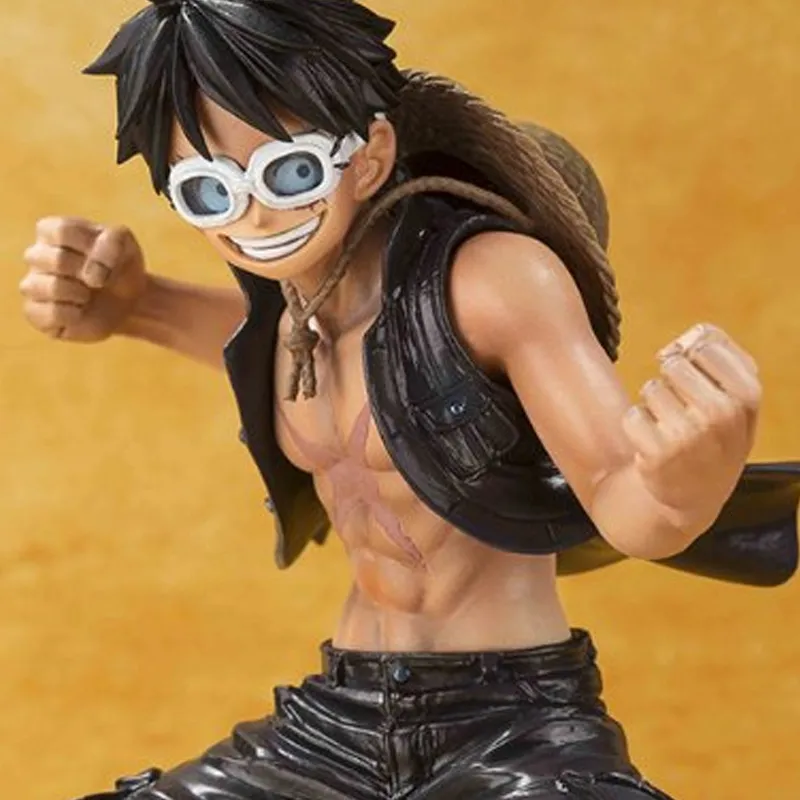 BANDAI Monkey D. Luffy Figuarts Zero One Piece, Luffy One Piece Film Gold Ver Scale Figures-5