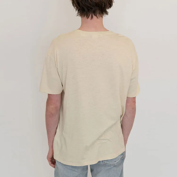 Levis SS22 T-Shirt Men's Beige Yellow-4