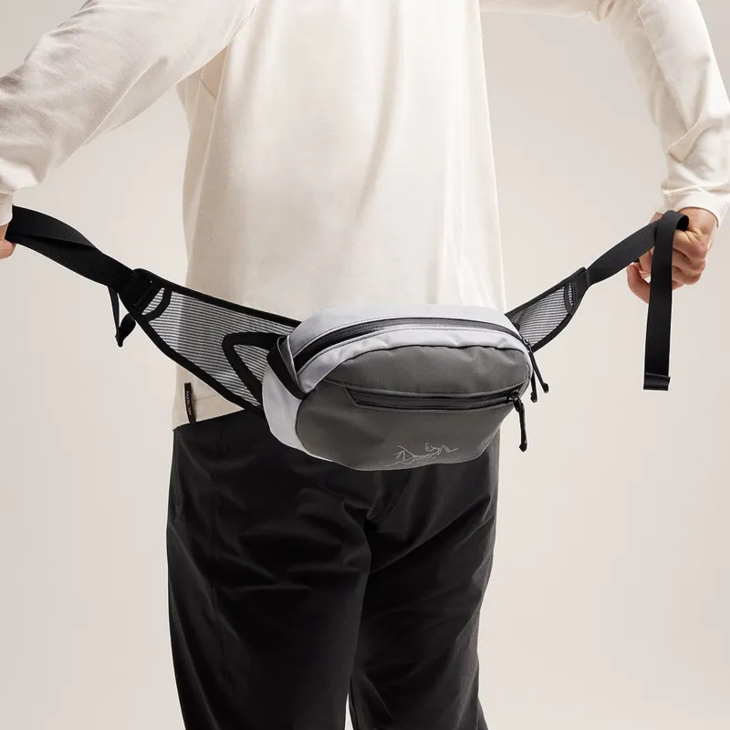 Arcteryx Nylon Fanny Pack Unisex Gray White-7