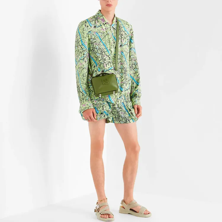 FENDI Map Printed Pocket Detailed Cargo Shorts-2