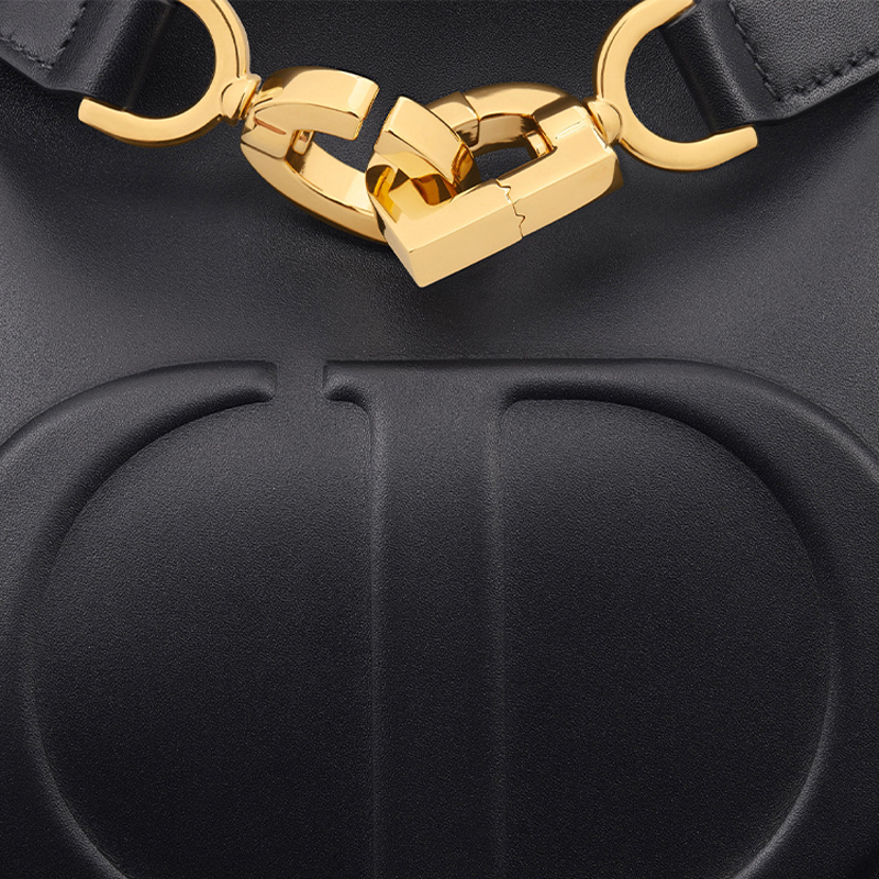 【Dior】C'est Dior バッグ M (OJ) Medium C'est Dior Bag Black CD-Embossed Calfskin | DIOR