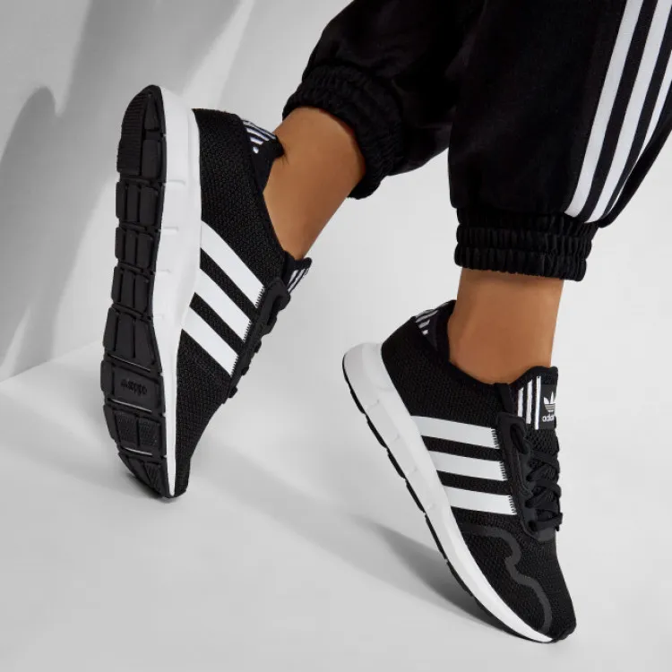 Adidas Originals Swift Run X 'Black White' Women's-6