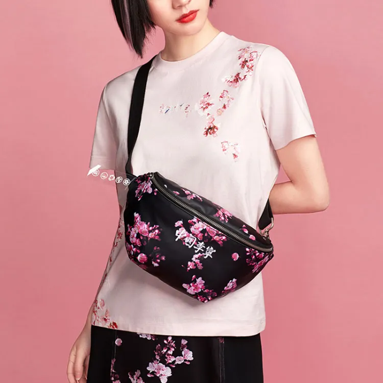 LiNing T Shirts Women's Pink-3