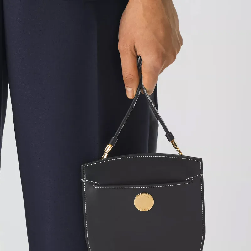Burberry Leather Cell Phone Pouch Women's Black-4