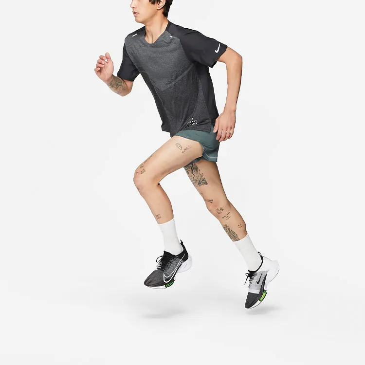 Nike Casual Shorts Men Green-3