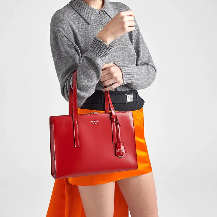 PRADA Re Edition Shiny Leather Tote Bag, Shopping Bag, Shoulder Bag, Handbag Women's Red-2