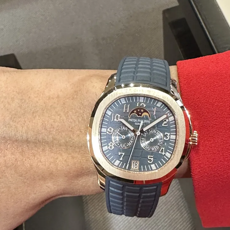 PATEK PHILIPPE 2024 Pre-owned Aquanaut Luce 39mm-6