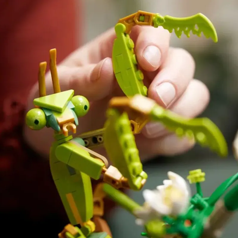 LEGO Ideas The Insect Collection Set 21342-19