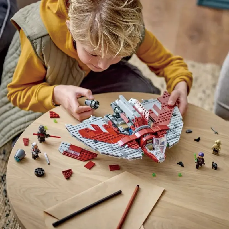 LEGO Ahsoka Tano's T 6 Jedi Shuttle Building Blocks 75362-4