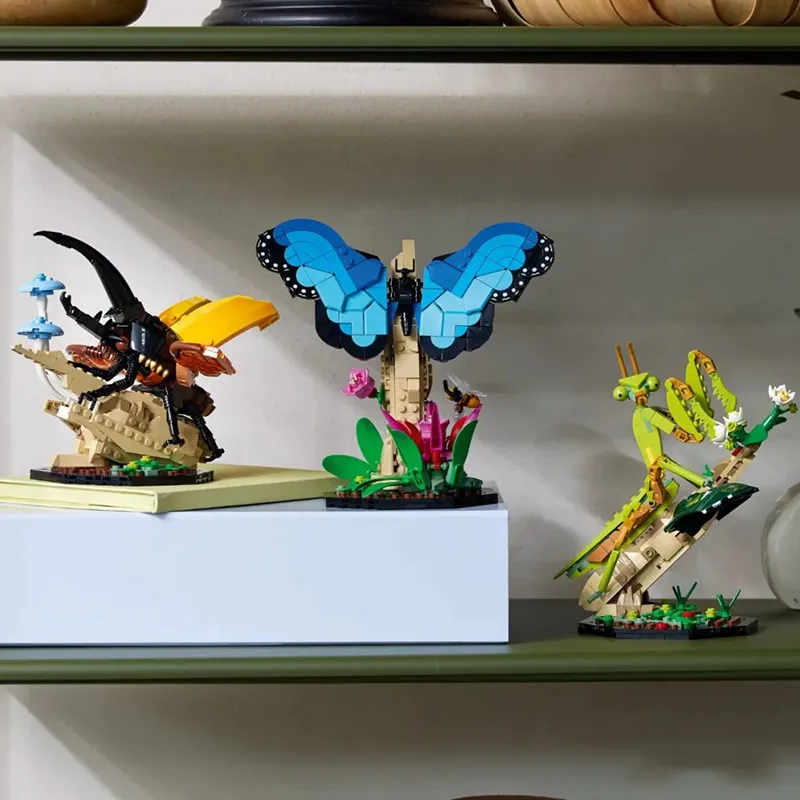 LEGO Ideas The Insect Collection Set 21342-10