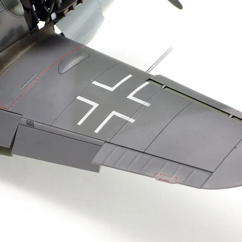 Tamiya Airplane Collection, Messerschmitt Bf 109 G 6 Model Kits-8