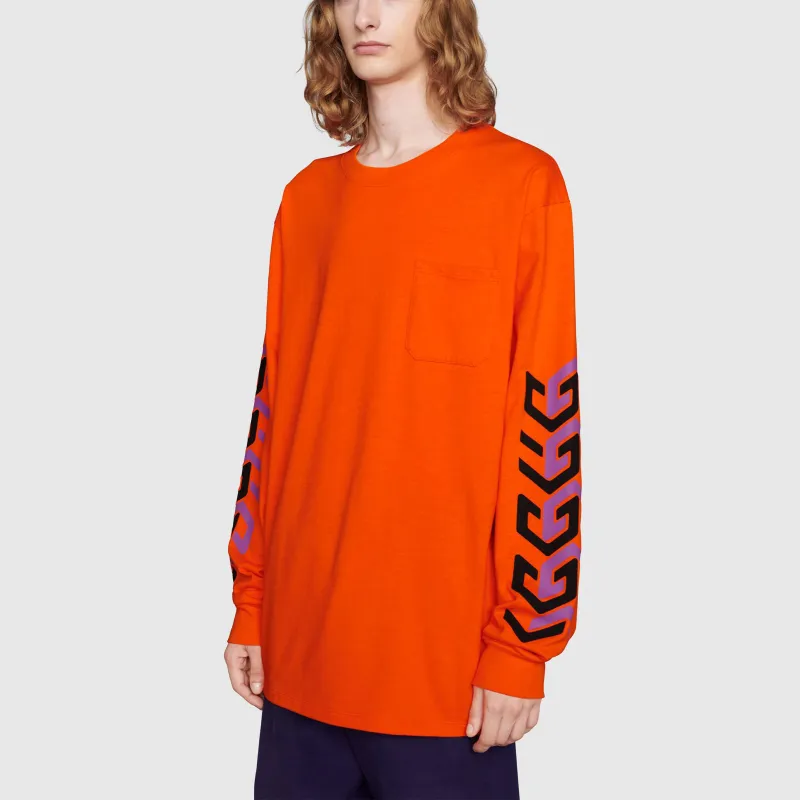 GUCCI Mirror Logo Print Crewneck-3
