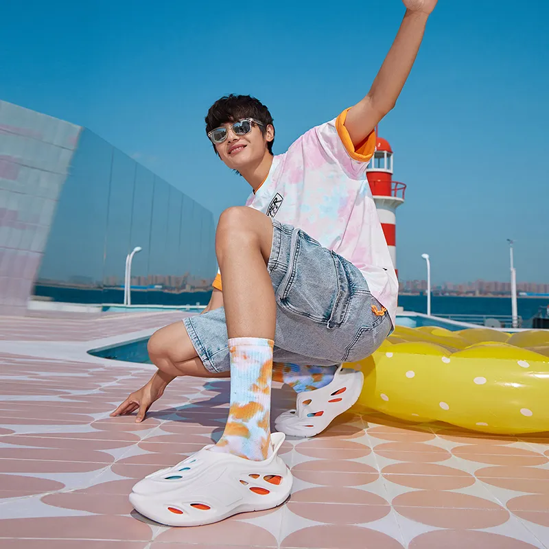 361° Yuyu Whale Clog Sandal White Red-7