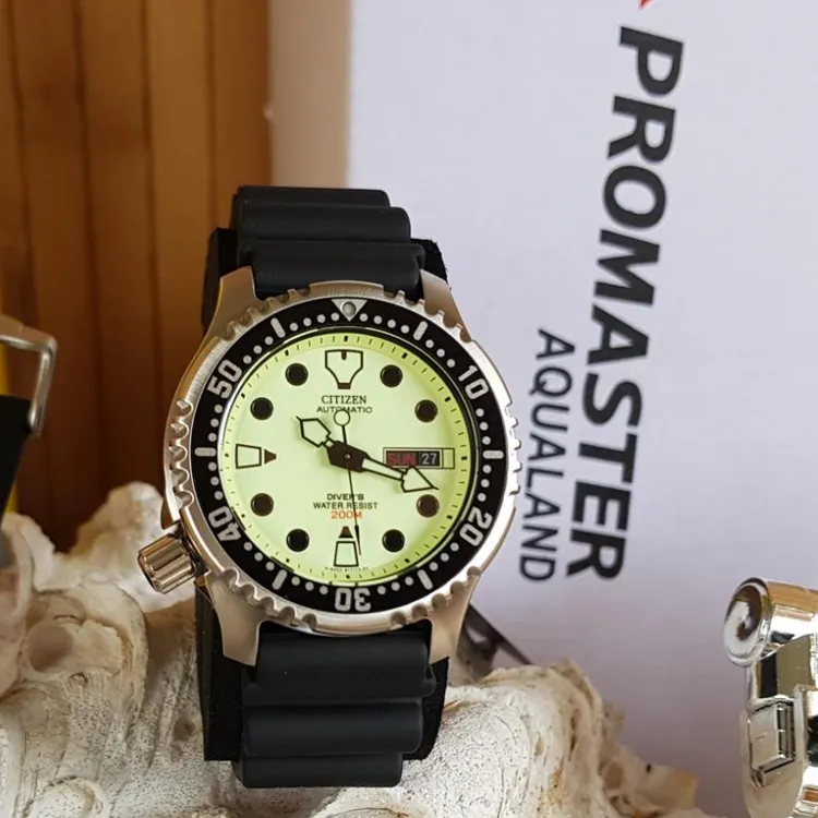 CITIZEN PROMASTER Series Automatic Mechanical Movement Rubber Strap Watch Men's Watches Green Dial-2