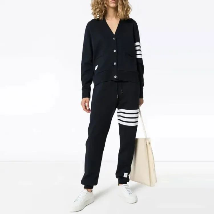 THOM BROWNE 4 Bar Classic Sweatpants-5
