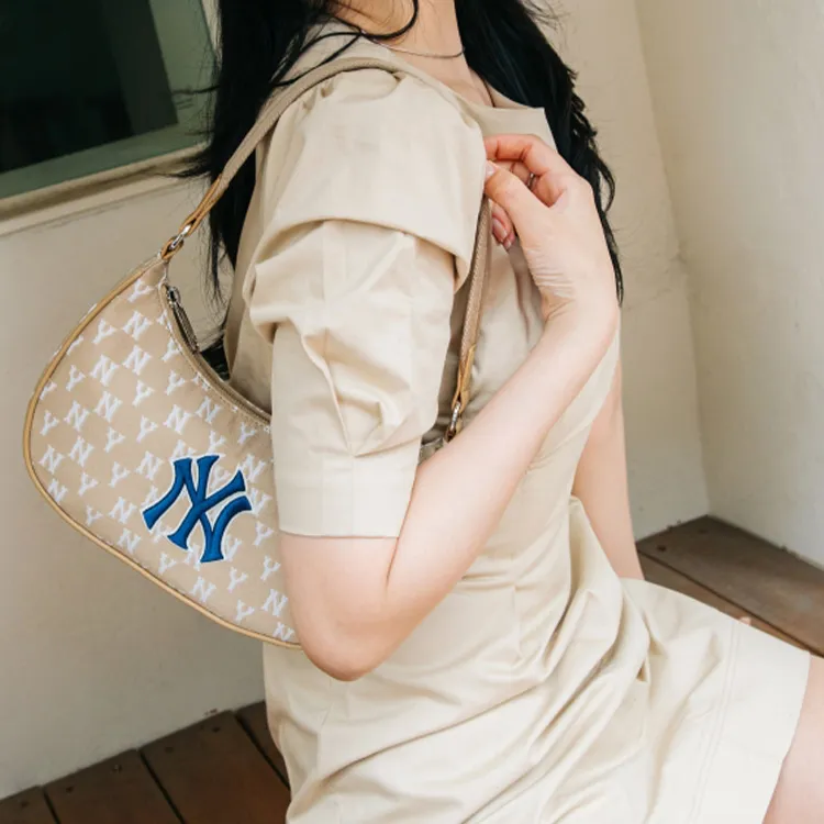 MLB Monogram Collection Artificial Leather Polyester Shoulder Bag Mahjong Pochette Women's Cream Latte-9