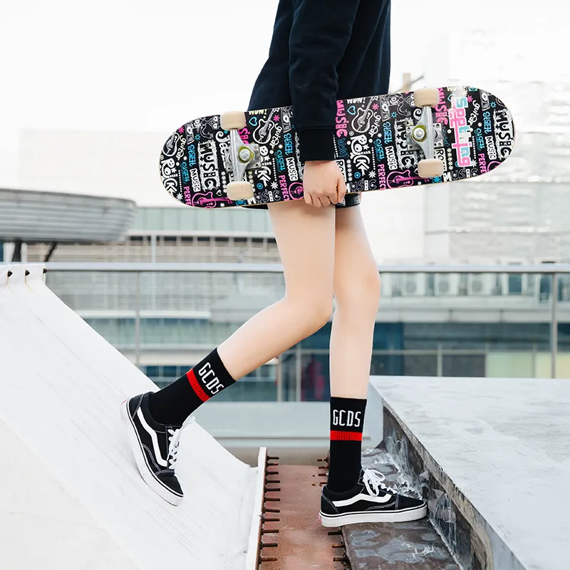 GCDS Logo Intarsia Ribbed Socks-2