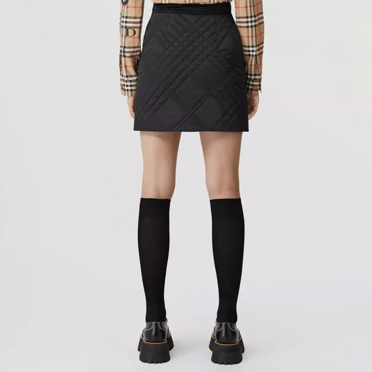 Burberry FW22 Cropped Skirt Women's Black-2