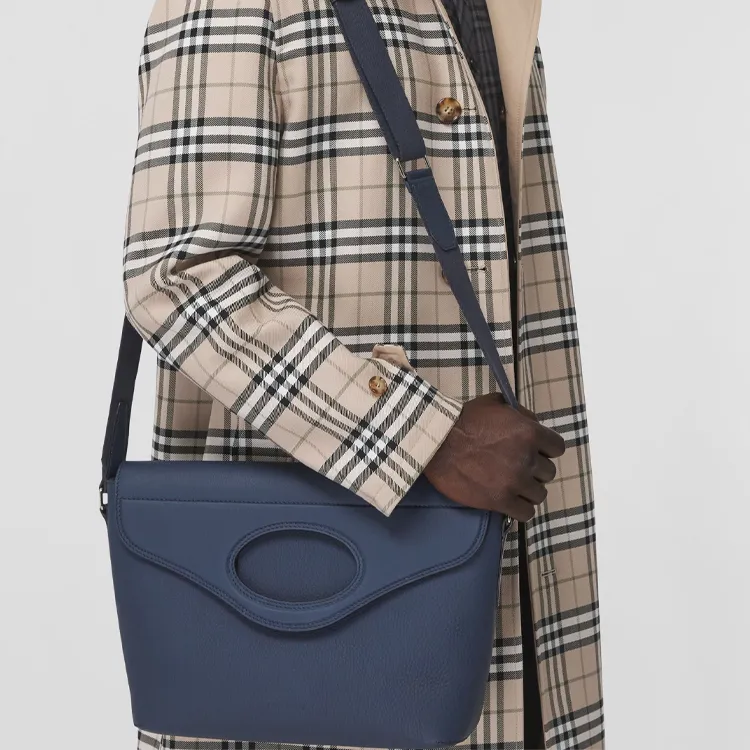 Burberry Grain Texture Leather Messenger Bag Shoulder Bag Men's Dark Blue-5