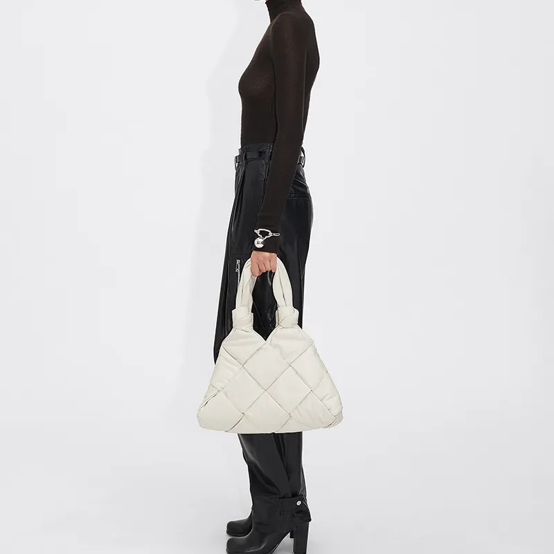 Bottega Veneta Handbags-4