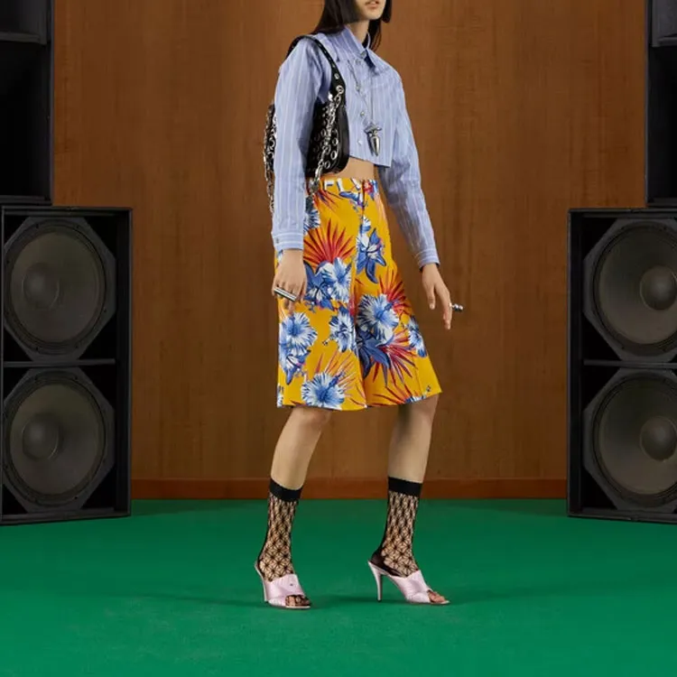 GUCCI Wild Flower Cropped Shorts Yellow-1