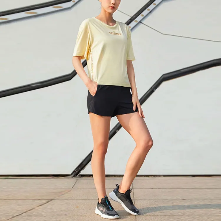 LiNing x Disney Variety Training Collection Crop Tops Women's Vanilla Yellow-2