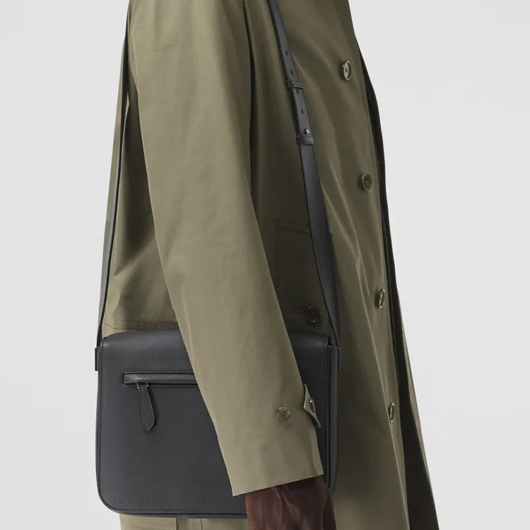 Burberry Leather Messenger Bag Shoulder Bag Men's Black-6