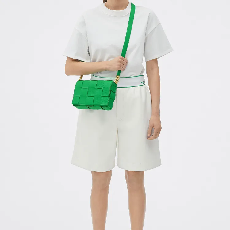 Bottega Veneta CASSETTE Cow Leather Tofu Bag, Camera Bag, Shoulder Bag, Crossbody Bag Unisex Parrot Green-4