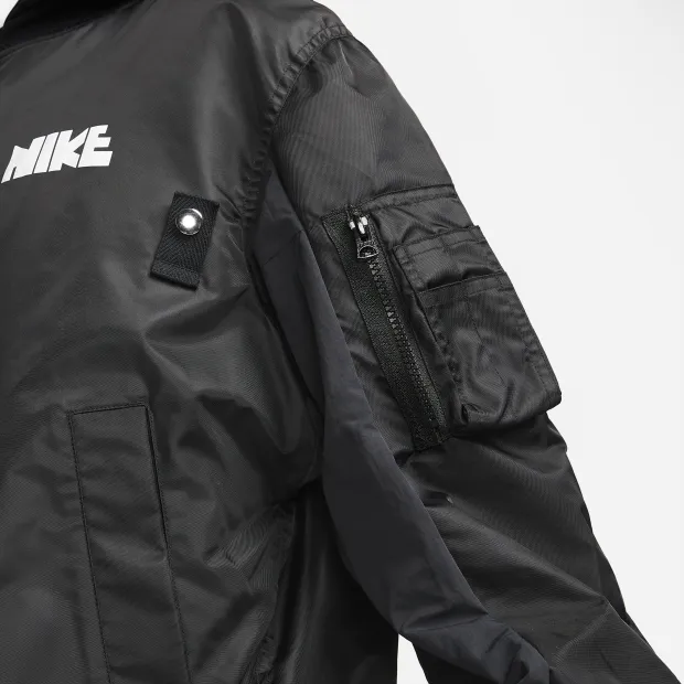 Nike X Sacai Layered Bomber Jacket XS - POIZON Nike X Sacai Layered Bomber Jacket XS - POIZON