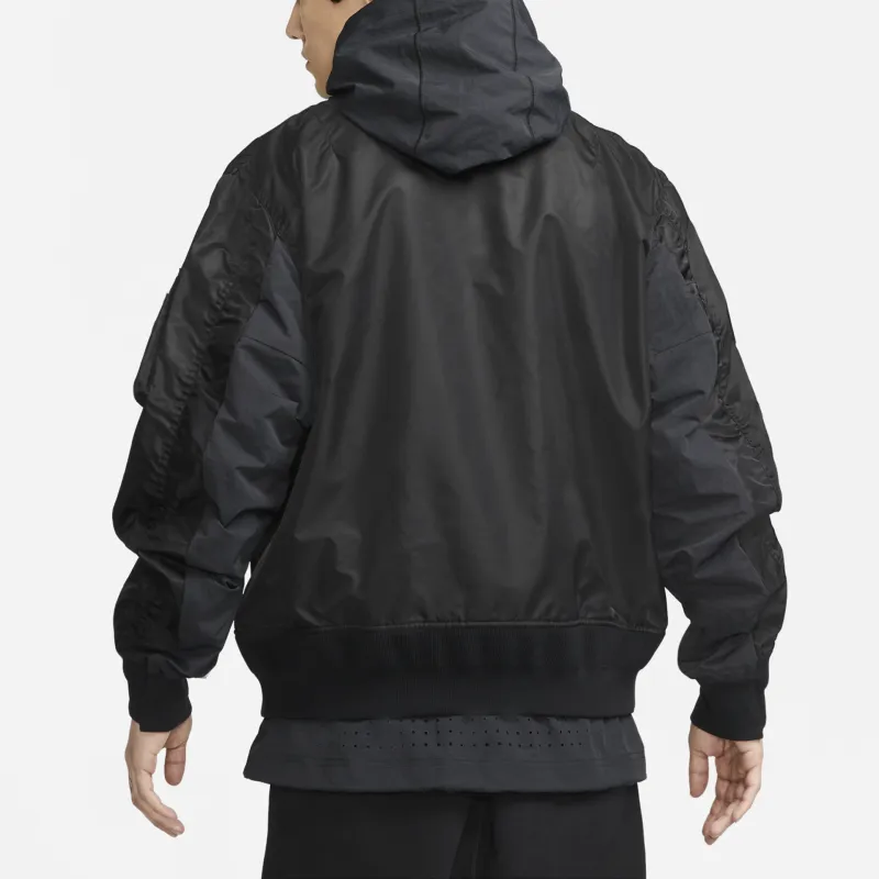 Nike X Sacai Layered Bomber Jacket XS - POIZON Nike X Sacai Layered Bomber Jacket XS - POIZON