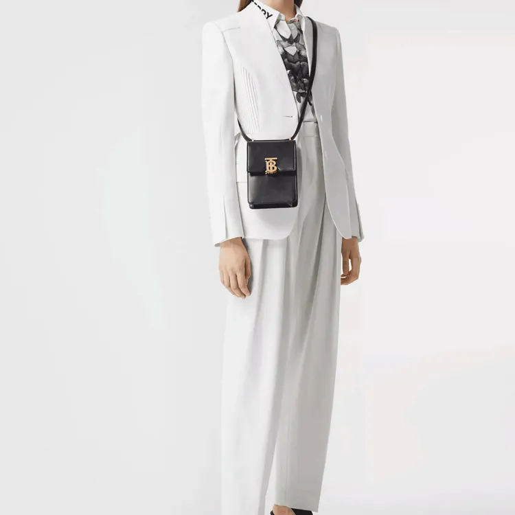 Burberry Robin Shoulder Bags-7