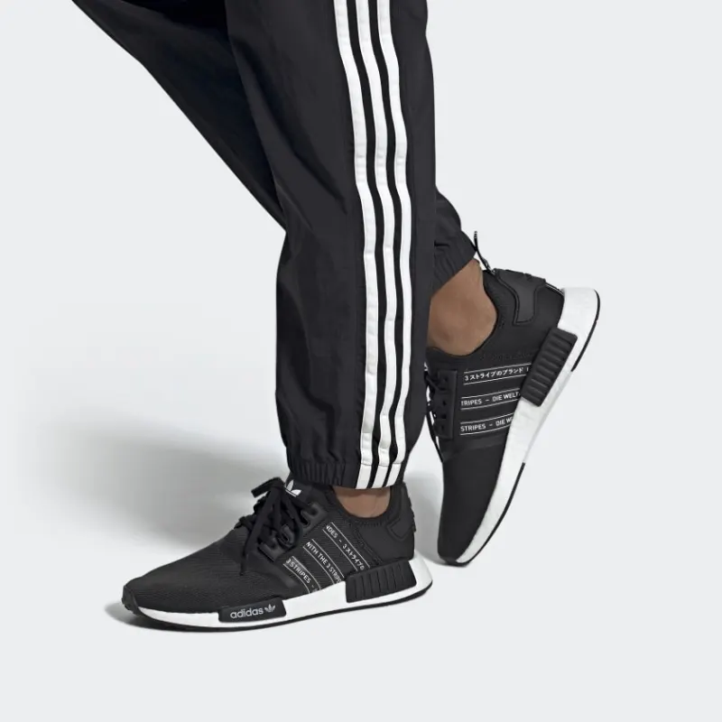 Adidas Originals NMD_R1 Core Black Cloud White-5