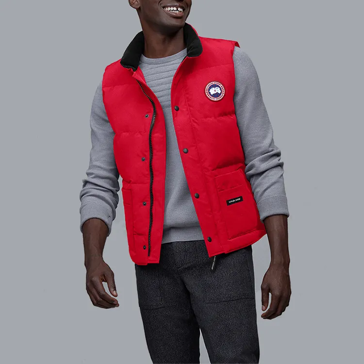 Canada Goose Logo Patch Zip-Up Vest-1