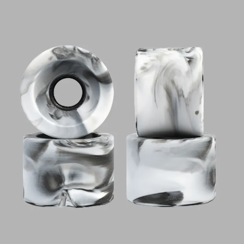 DO BY HEART Skateboard Wheels-1