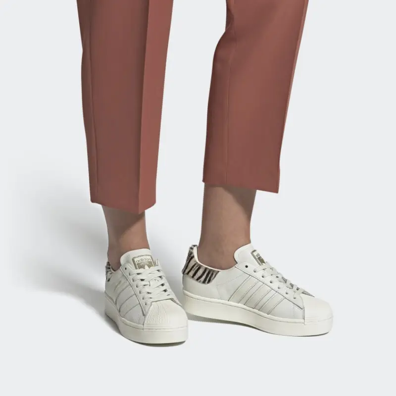 Superstar Women's Adidas Originals Bold 'Heel Patch Animal Print' Women's-6
