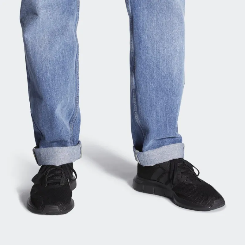 Adidas Originals Swift Run X Triple Black-6