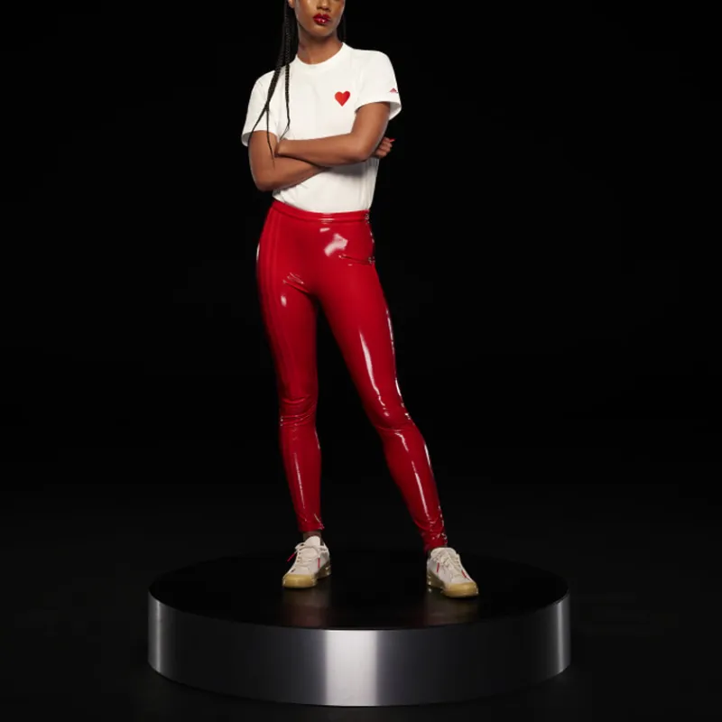 Adidas Ivy Park T shirt All Gender-7