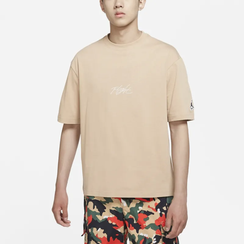 JORDAN Flight Essentials Tee-3