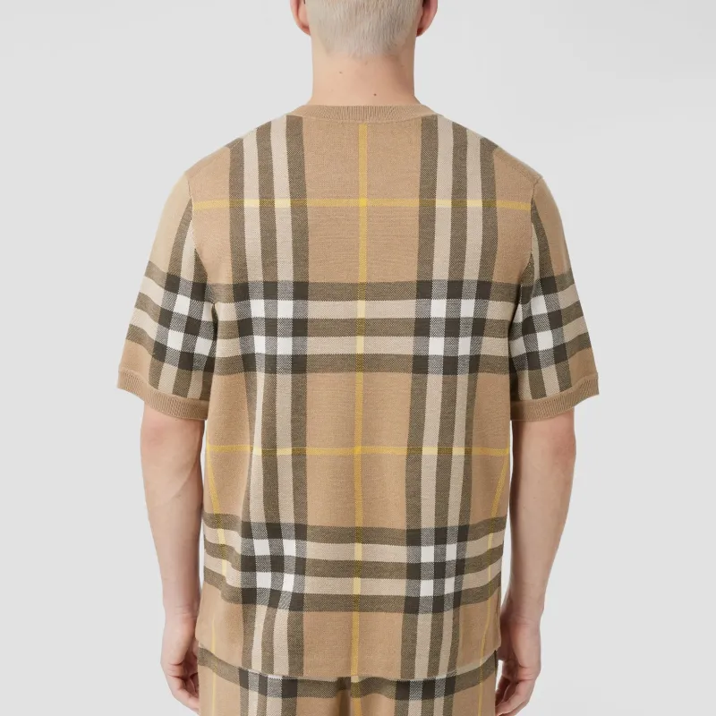 【送料&関税込】Burberry vintage Check T-shirt 16732550_33062716_600.jpg
