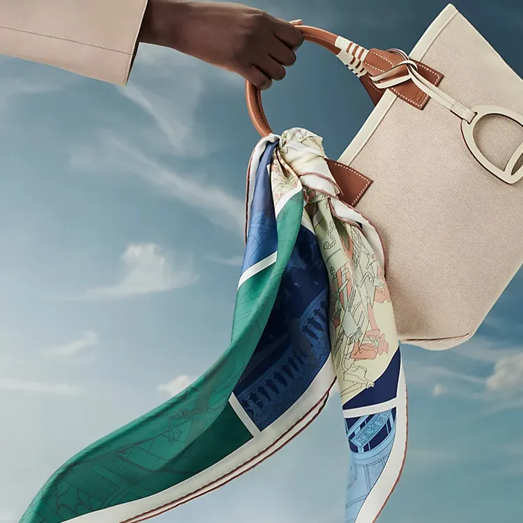 HERMES Carre Silk Scarves Women's-4